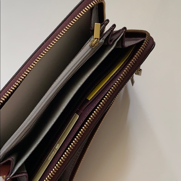 Cell Phone Logan RFID Clutch Leather Fossil Wallet Card Holder Check Book Bill - Picture 6 of 16